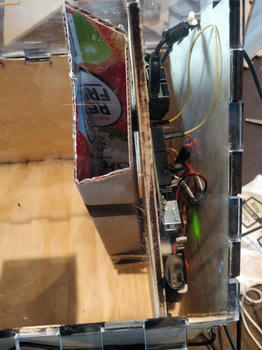 Bird feed dispenser mechanism